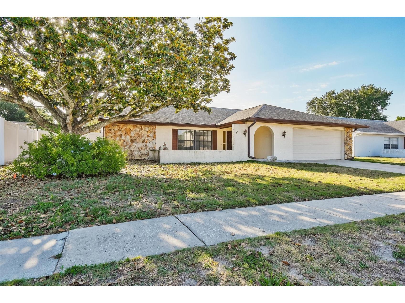4422 Tall Oak Lane New Port Richey FL 34653 W7885518 image2