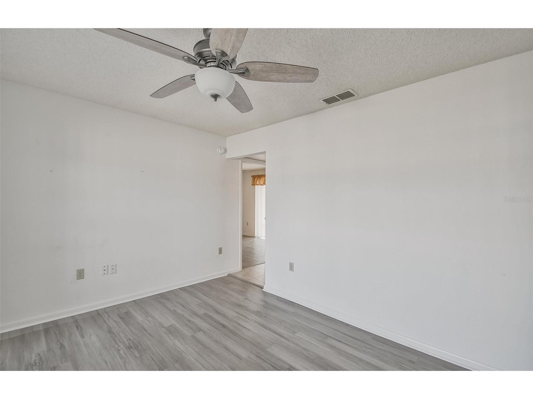 4422 Tall Oak Lane New Port Richey FL 34653 W7885518 image7