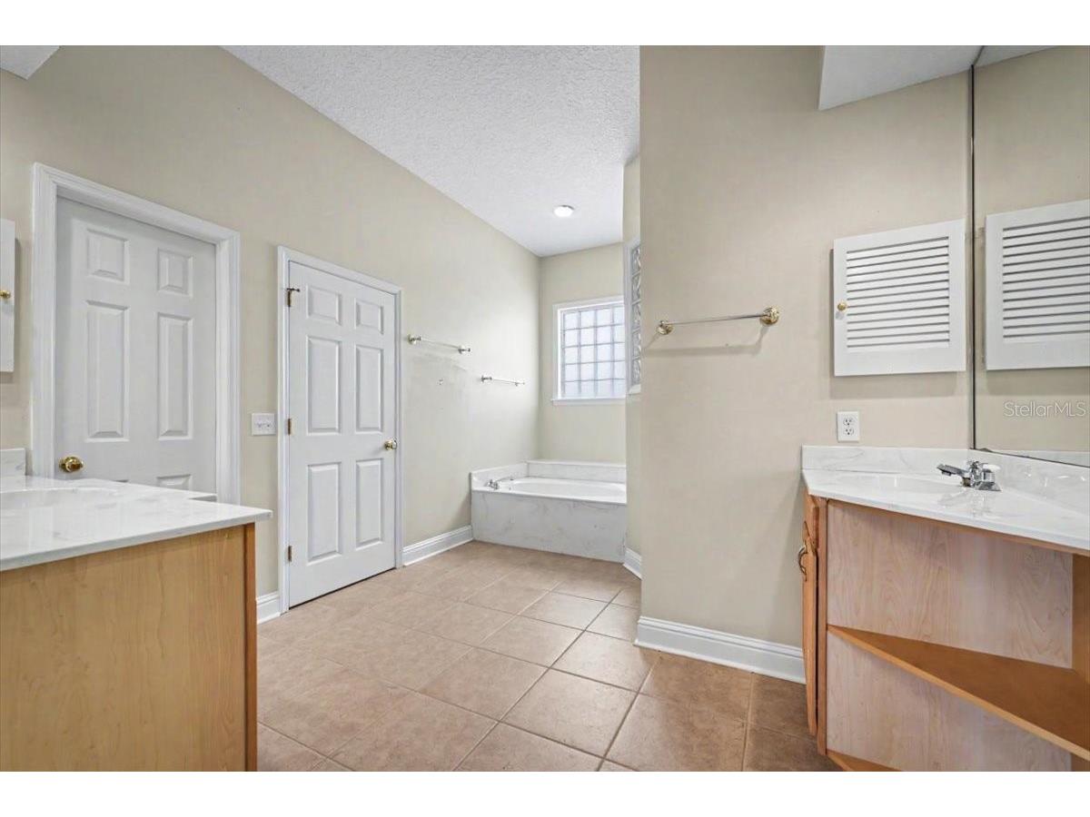 4422 Tideview Drive Jacksonville FL 32250 - ST JOHNS RIVER NS1088275 image38