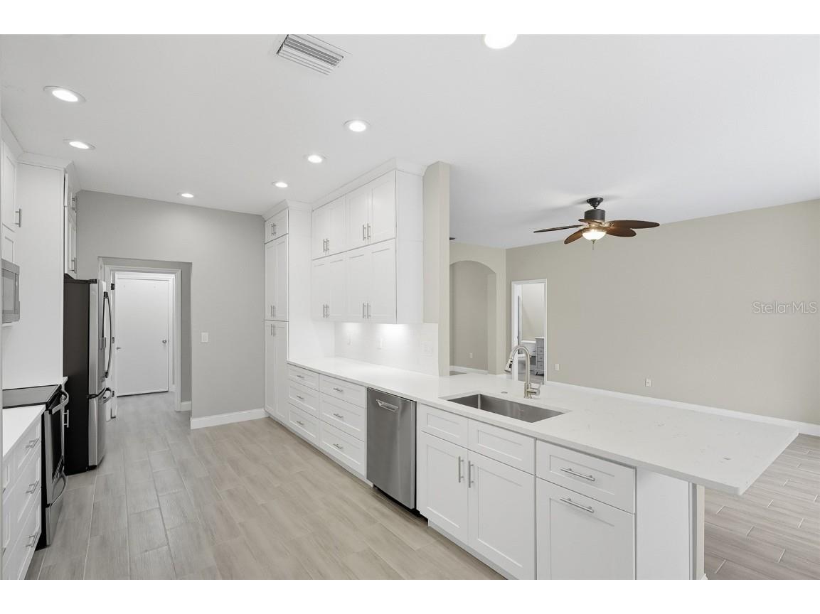 4423 Gentrice Drive Valrico FL 33596 TB8438265 image14