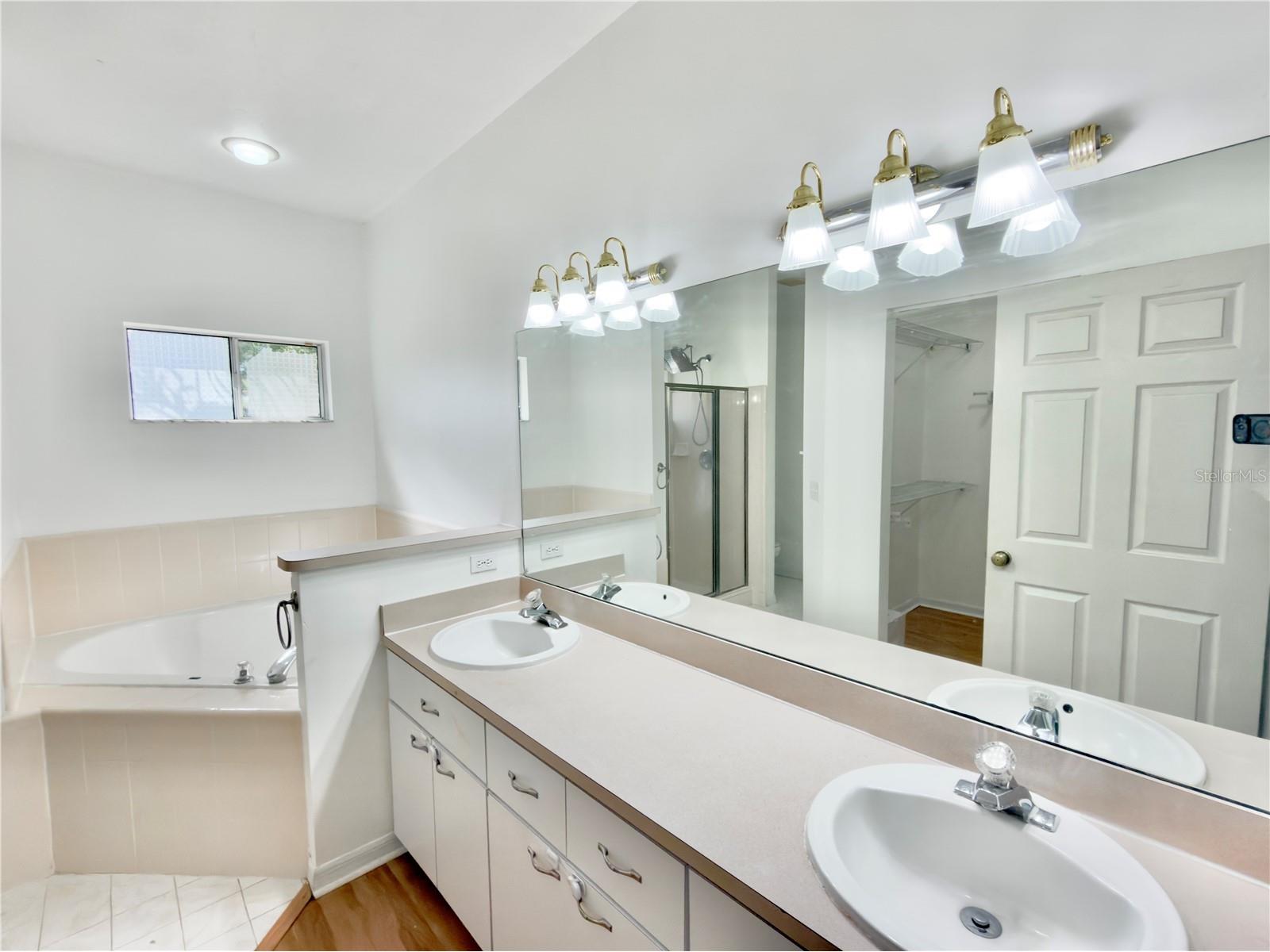 4423 NW 36th Street Gainesville FL 32605 GC536892 image34