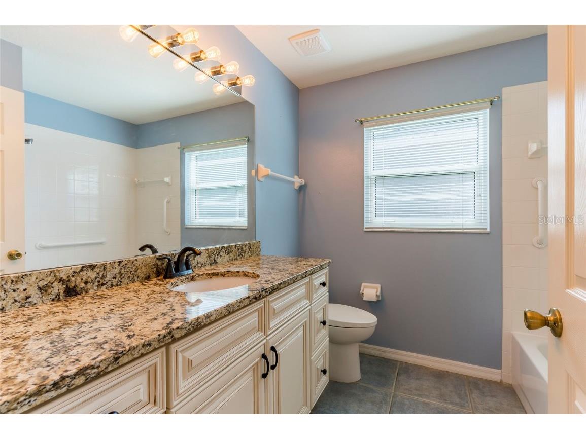 4423 Useppa Drive Bradenton FL 34203 TB8451937 image33