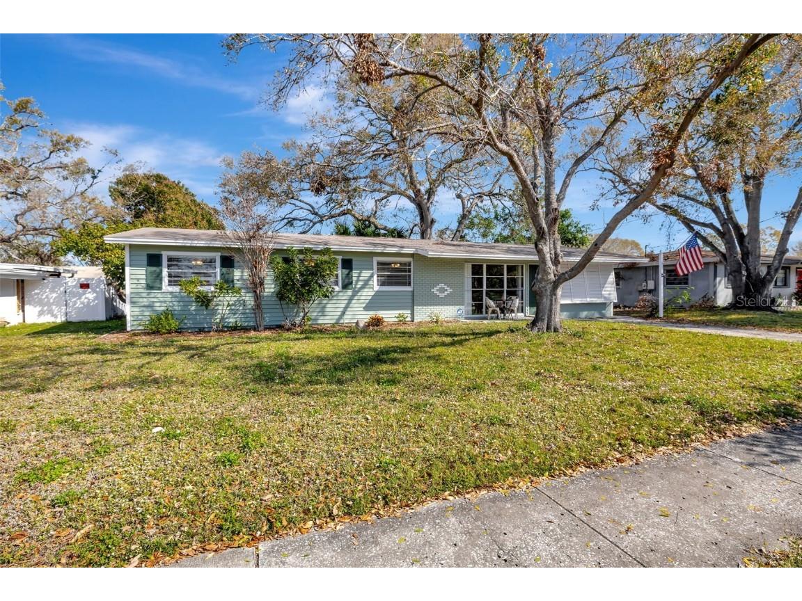 4423 W Montgomery Avenue Tampa FL 33616 TB8356465 image1