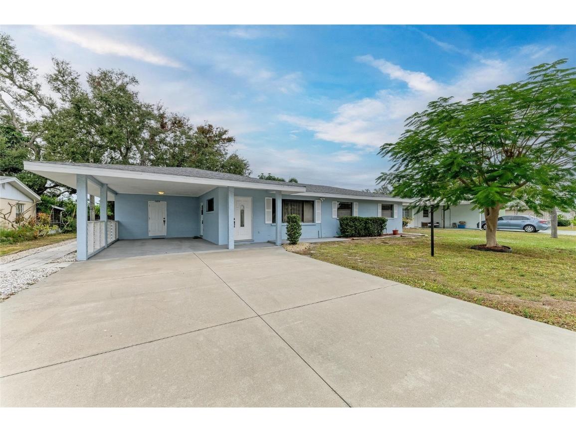 4424 87th St Ct W Street W Bradenton FL 34210 A4675796 image1