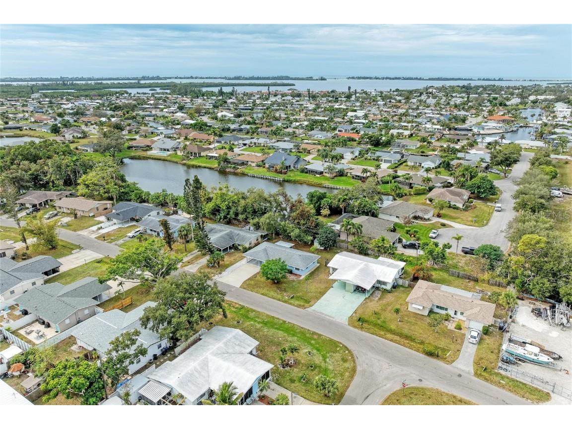 4424 87th St Ct W Street W Bradenton FL 34210 A4675796 image32