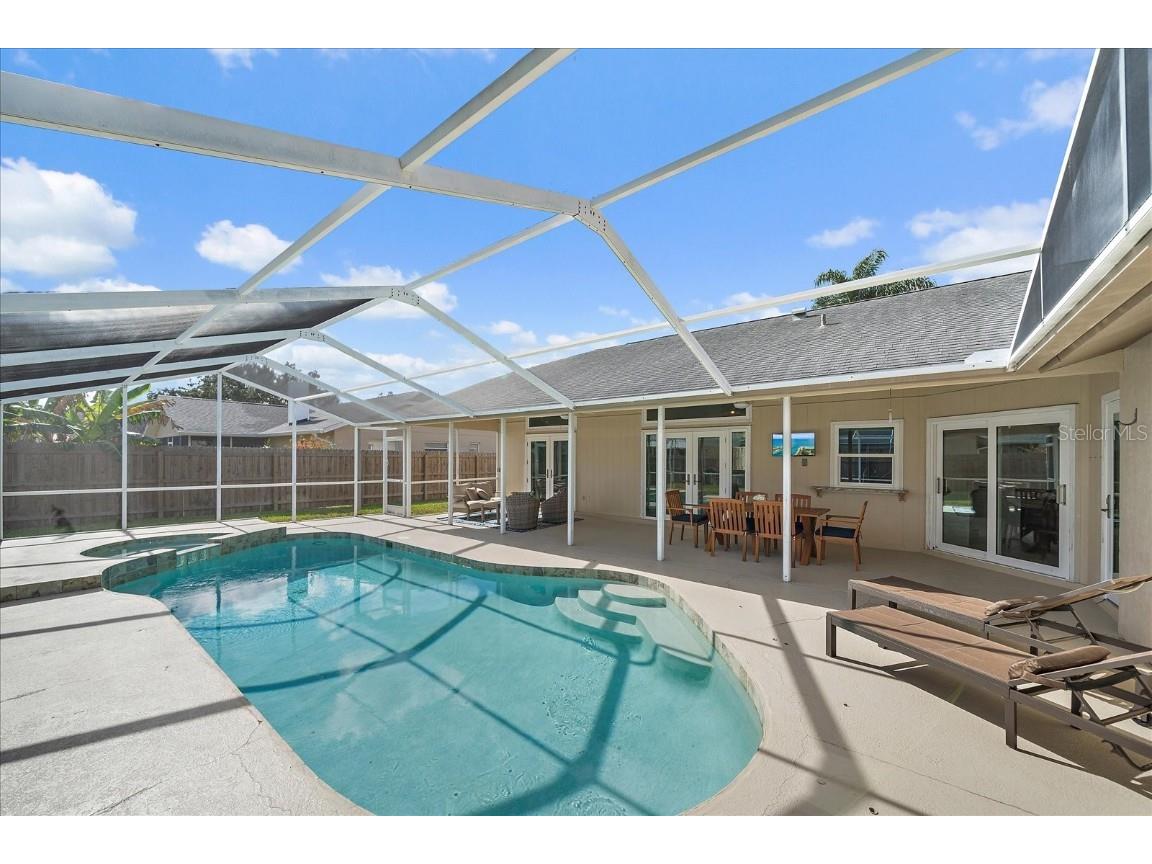 4424 Diamond Circle W Sarasota FL 34233 A4675437 image30