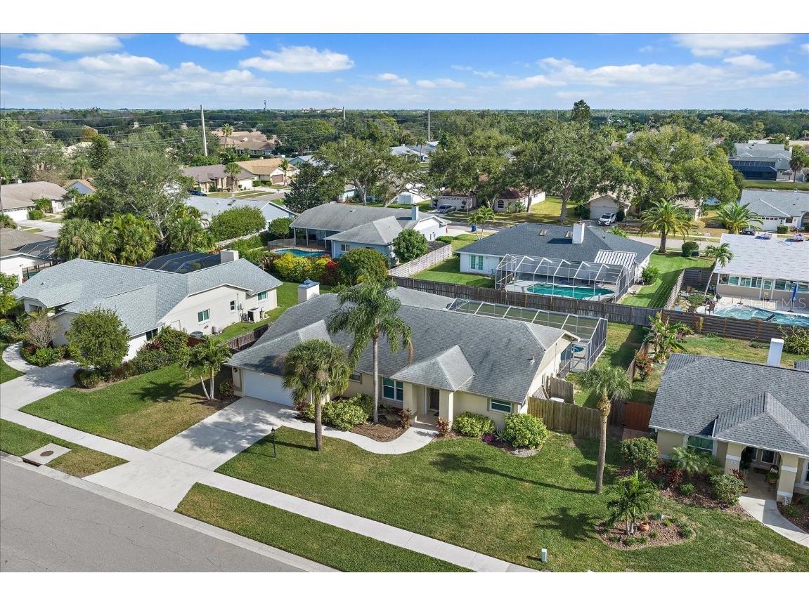 4424 Diamond Circle W Sarasota FL 34233 A4675437 image44