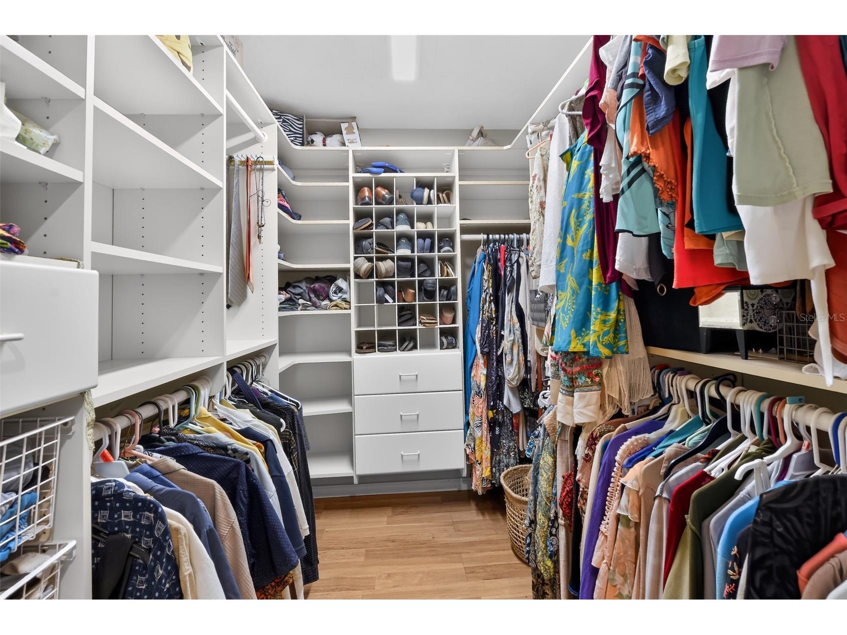 4424 Friar Tuck Lane Sarasota FL 34232 A4698431 image17