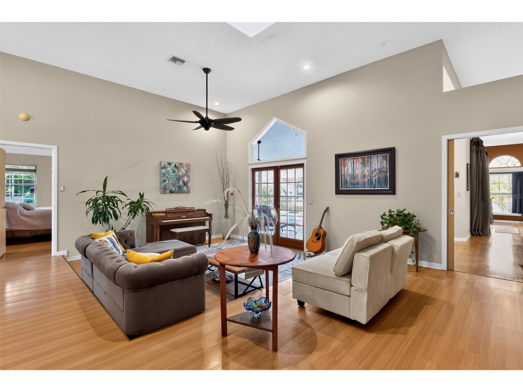 4424 Friar Tuck Lane Sarasota FL 34232 A4698431 image6
