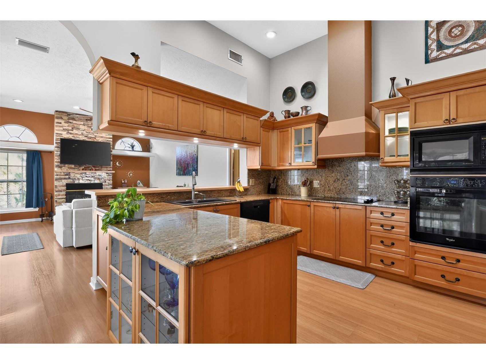 4424 Friar Tuck Lane Sarasota FL 34232 A4698431 image9
