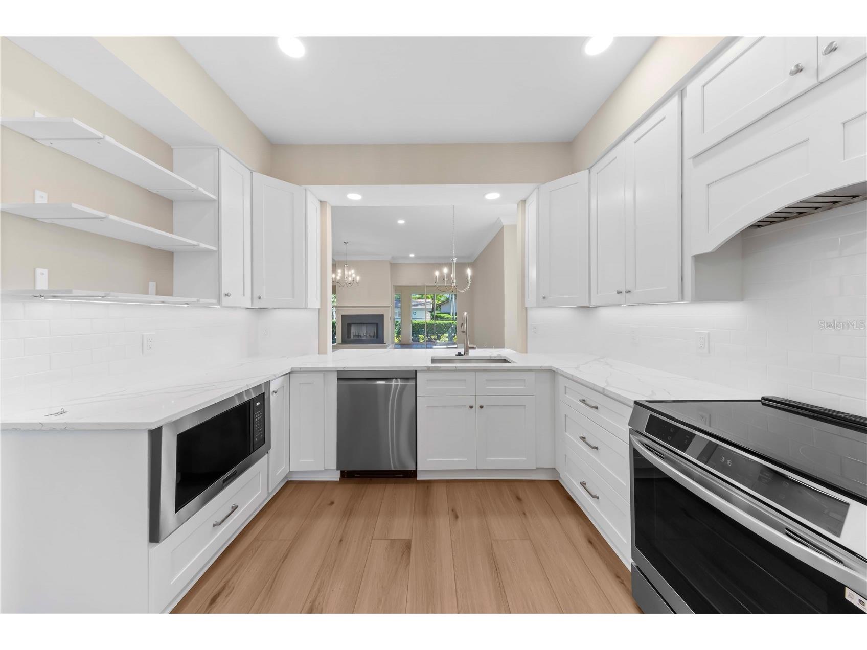 4424 Highland Park #5 Sarasota FL 34235 A4692053 image14