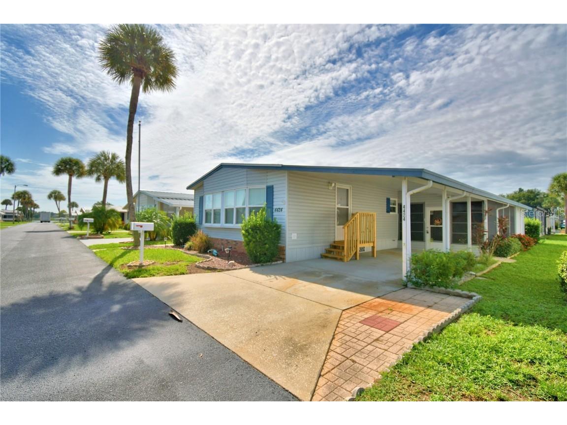 4424 Limewood Street Winter Haven FL 33880 - Dinner Lake P4934135 image1
