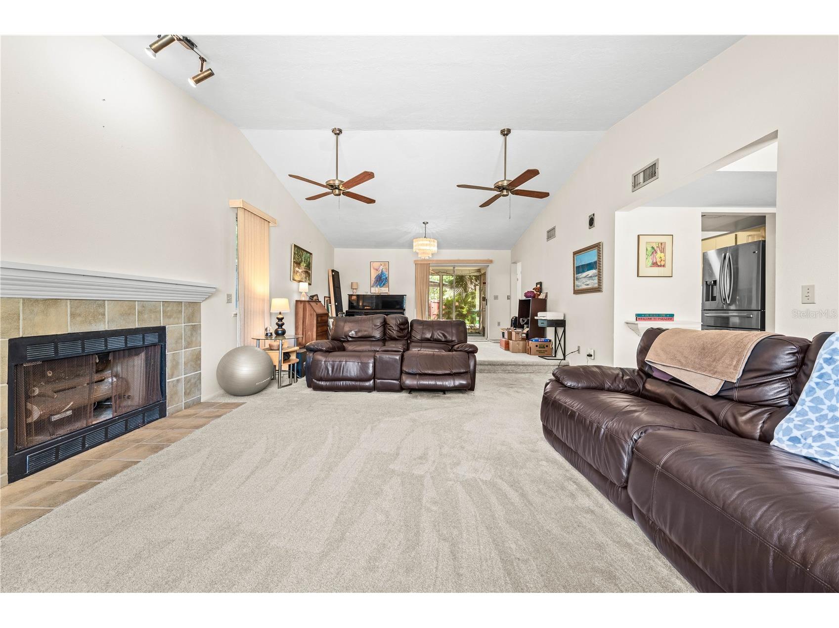 4424 Meadow Creek Circle Sarasota FL 34233 A4693701 image11