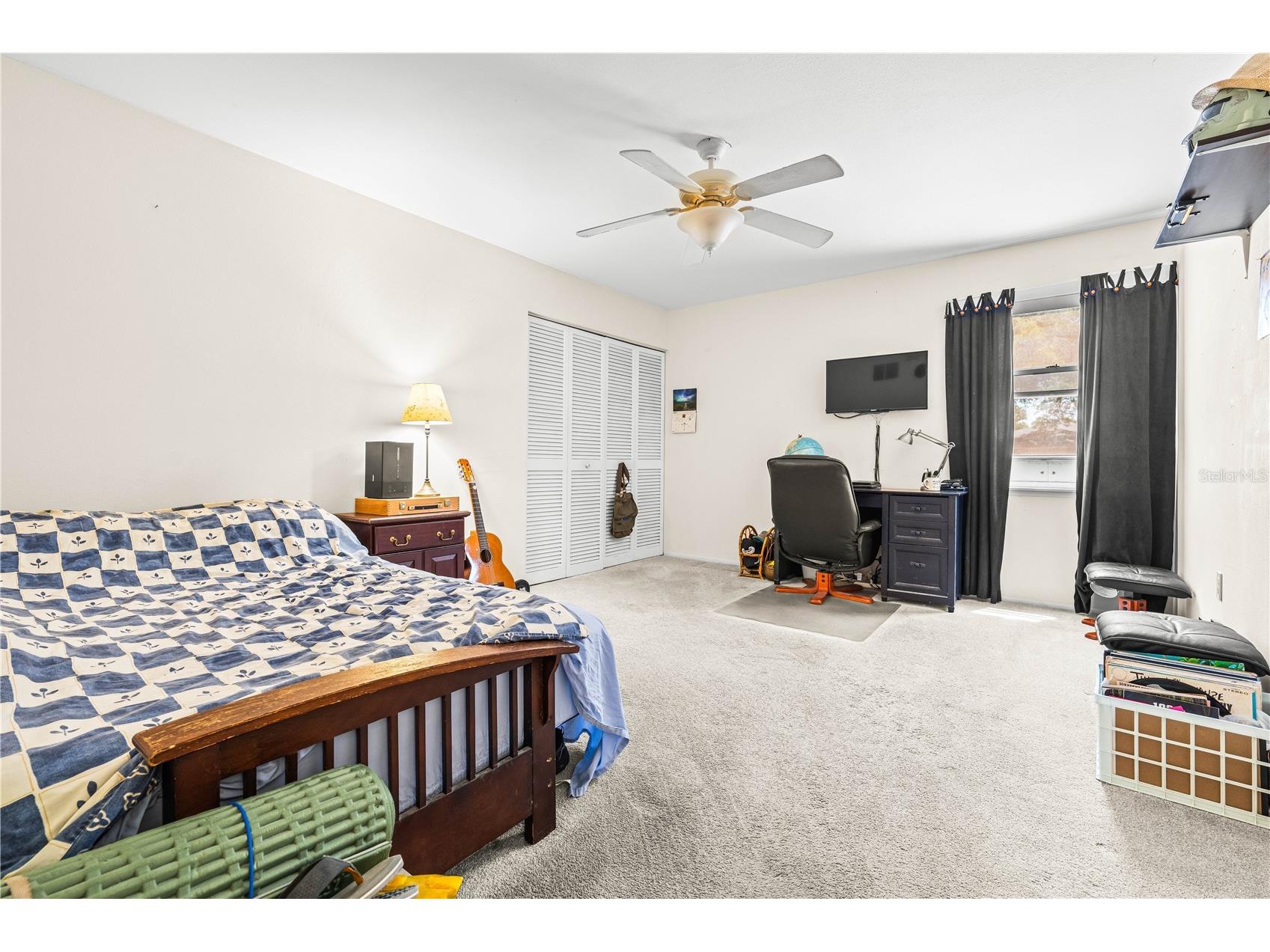 4424 Meadow Creek Circle Sarasota FL 34233 A4693701 image28