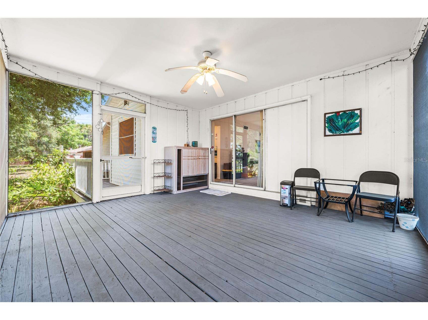 4424 Meadow Creek Circle Sarasota FL 34233 A4693701 image33