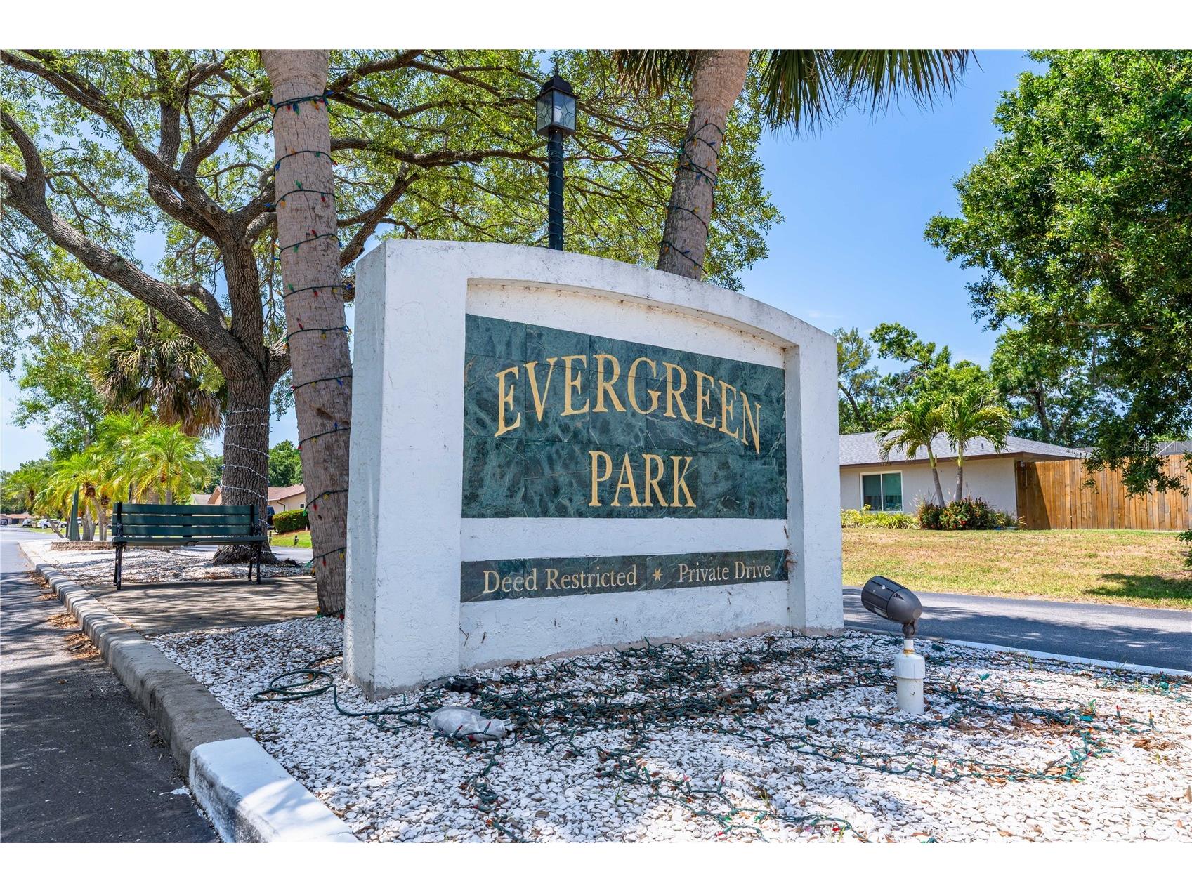 4424 Meadow Creek Circle Sarasota FL 34233 A4693701 image41