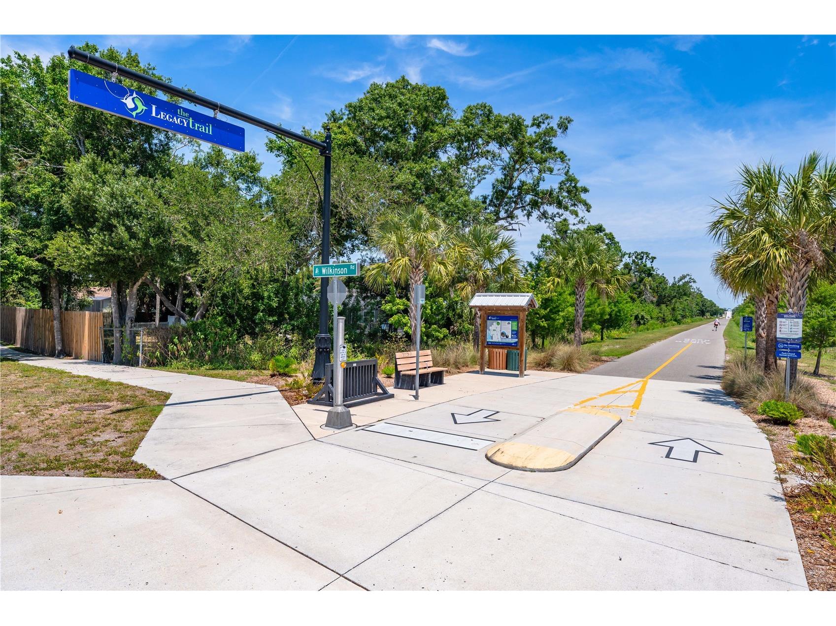 4424 Meadow Creek Circle Sarasota FL 34233 A4693701 image42