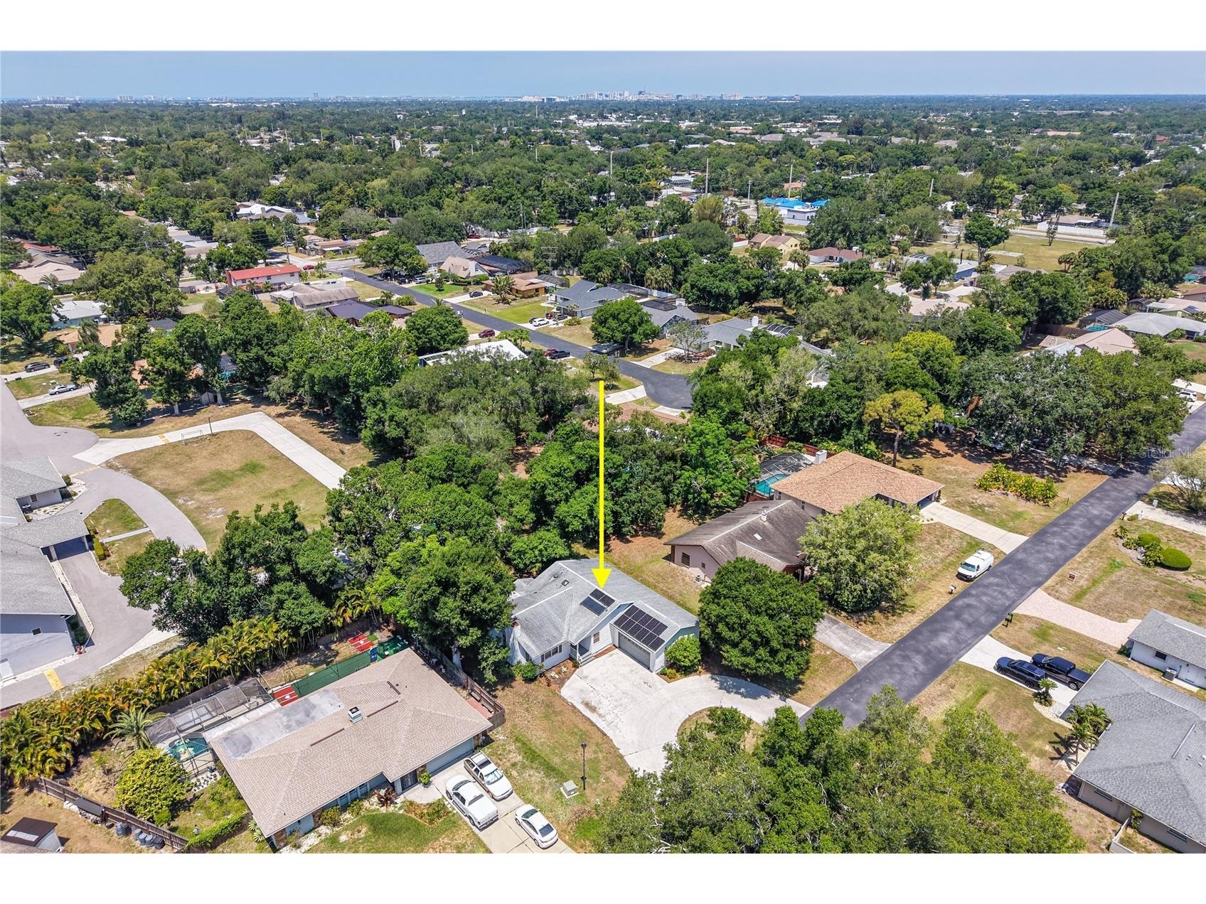 4424 Meadow Creek Circle Sarasota FL 34233 A4693701 image48