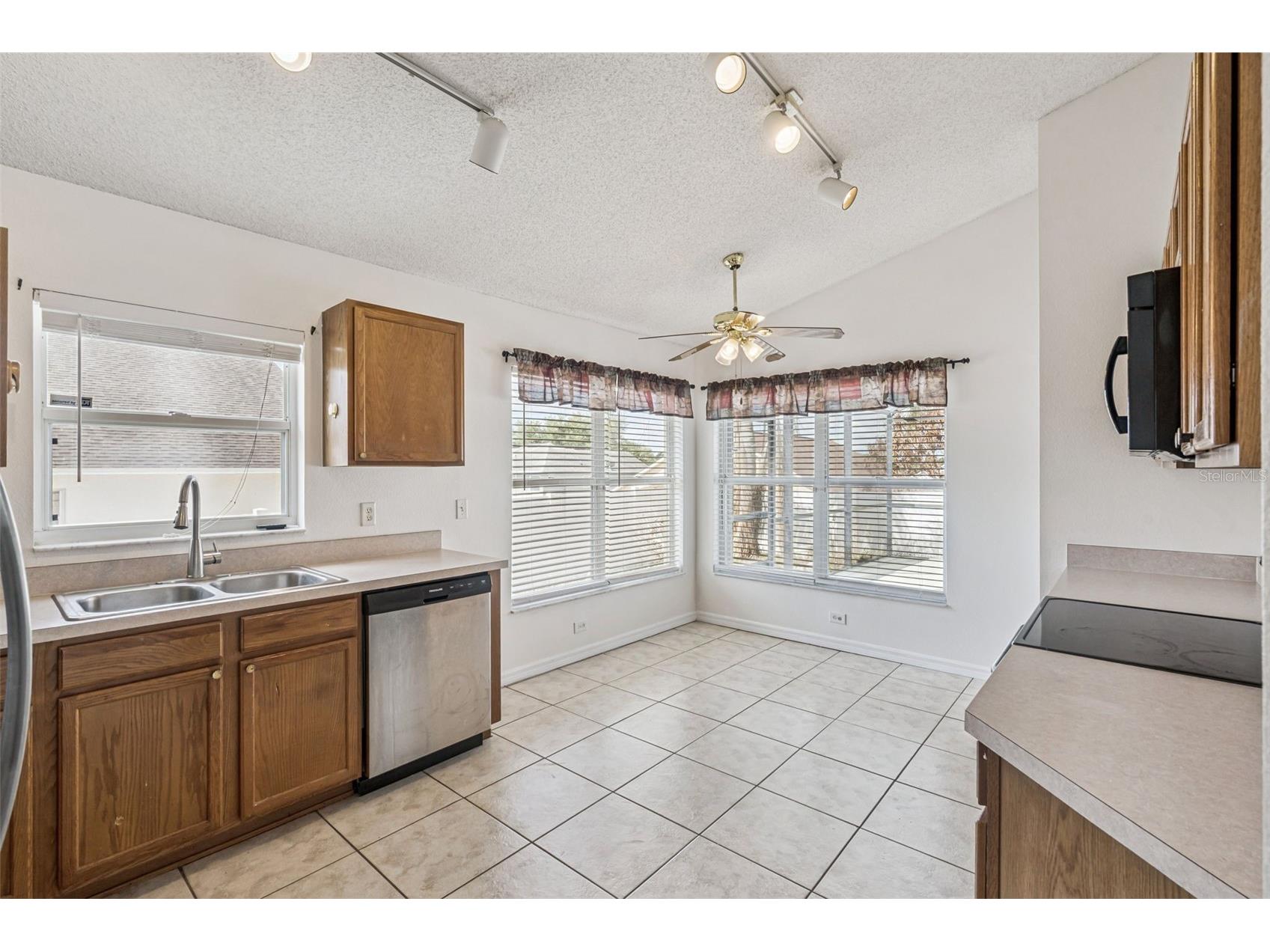 4424 Middleburg Court Orlando FL 32818 O6401748 image12
