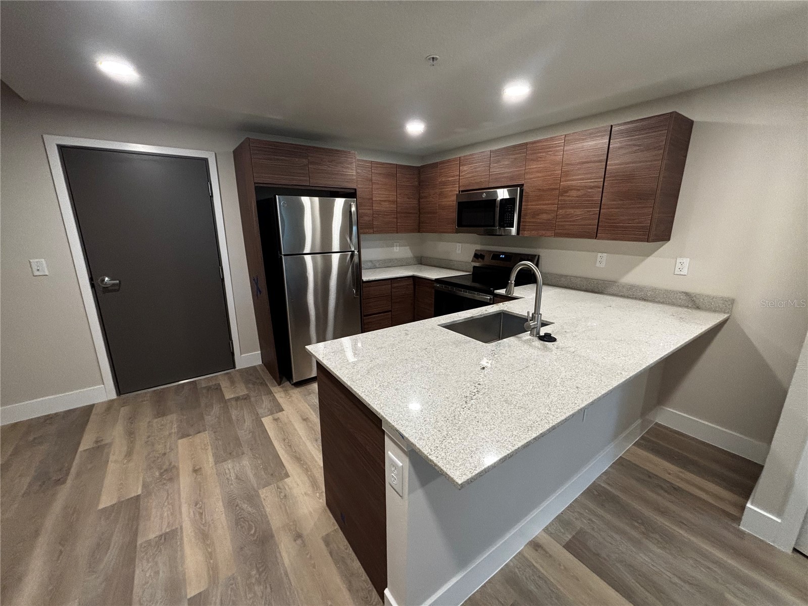 4424 S Texas Avenue #111 Orlando FL 32839 O6422027 image1