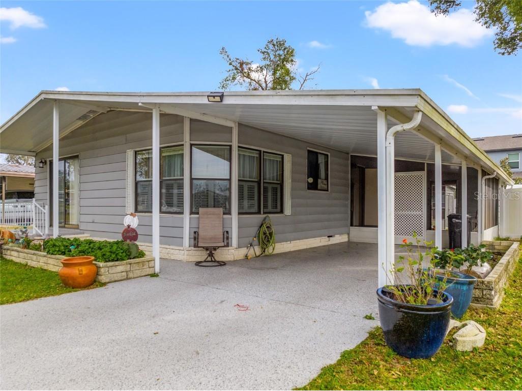 4424 Sentry Palm Loop Zephyrhills FL 33542 TB8333733 image1
