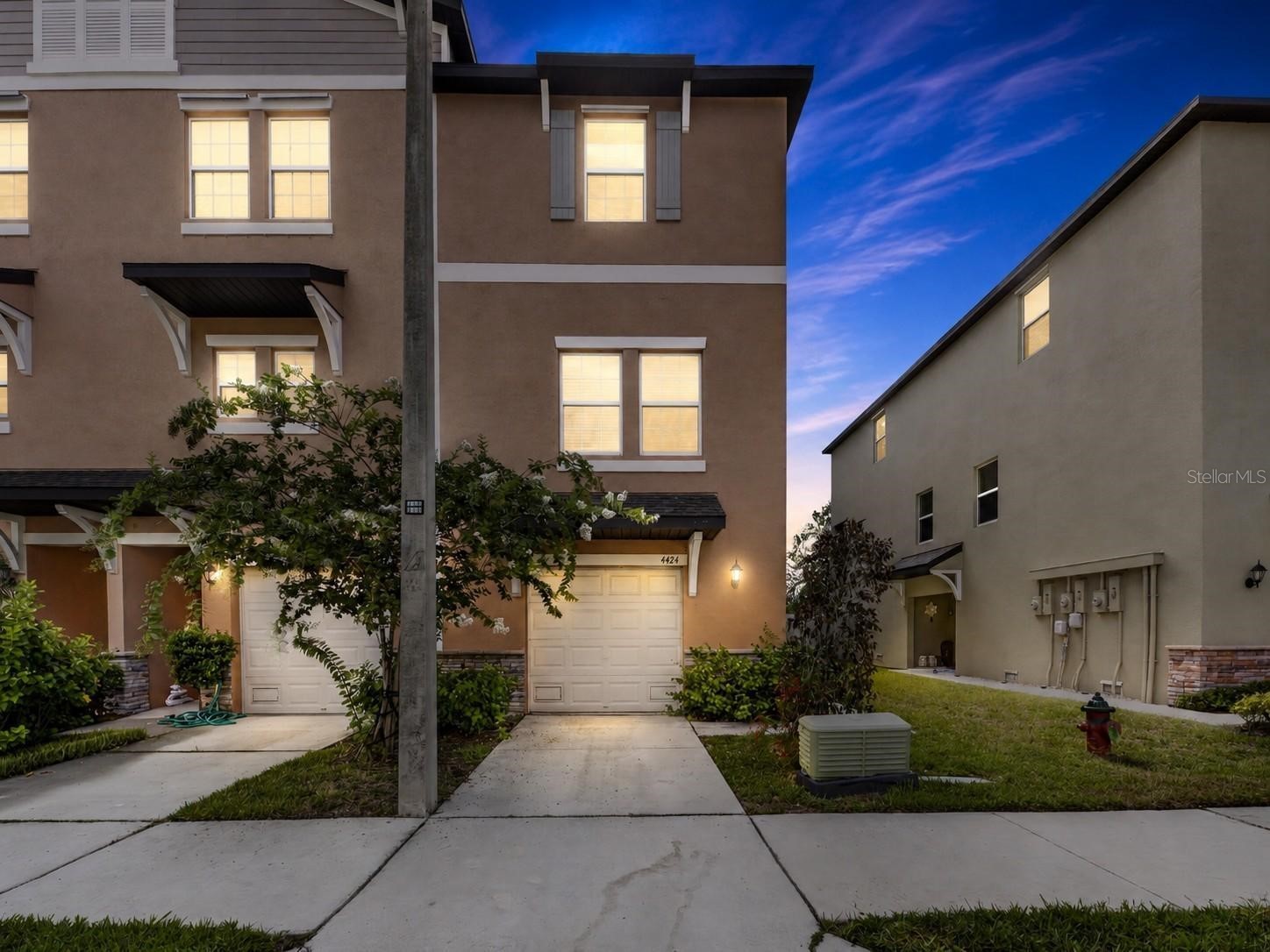 4424 Tuscan Loon Drive Tampa FL 33619 TB8526106 image1