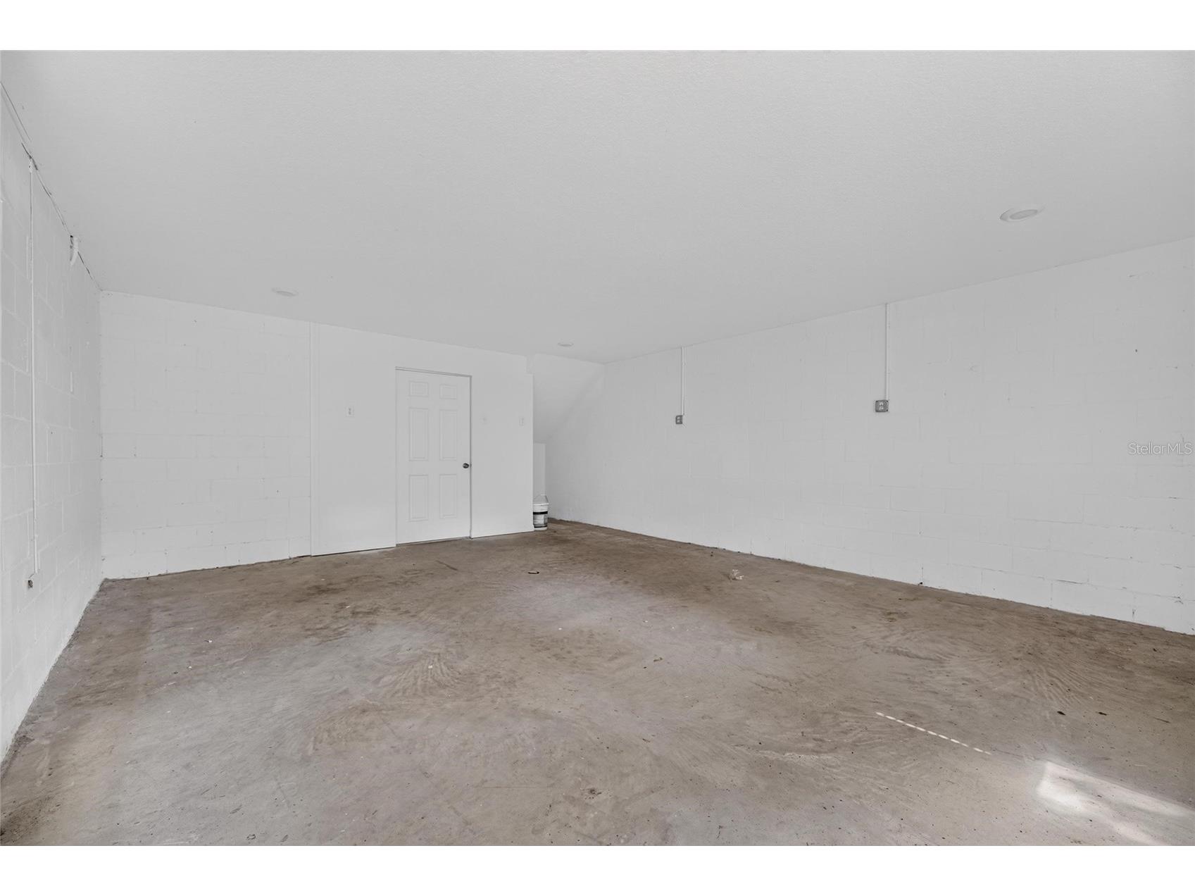 4424 Tuscan Loon Drive Tampa FL 33619 TB8526106 image10