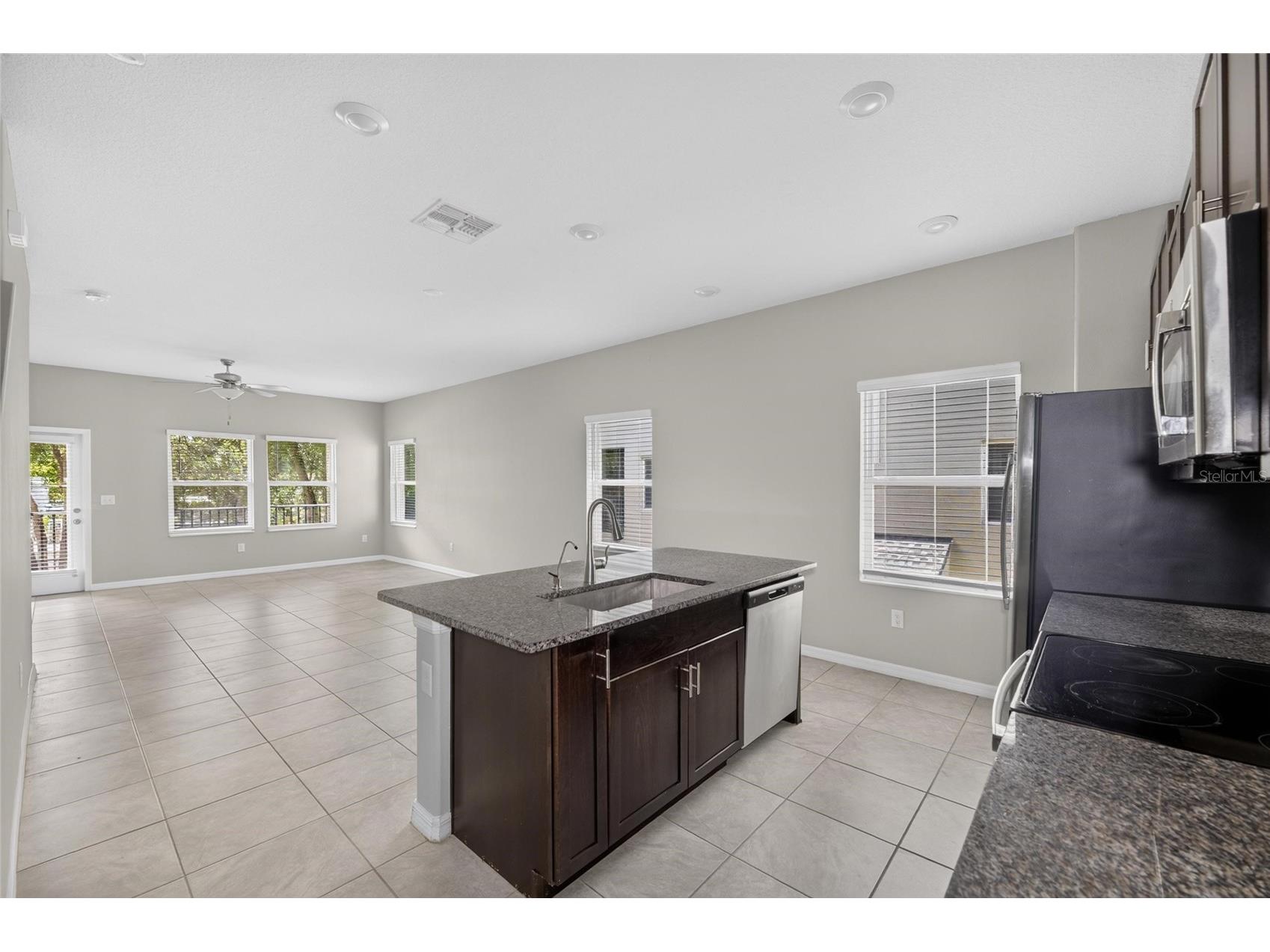 4424 Tuscan Loon Drive Tampa FL 33619 TB8526106 image23