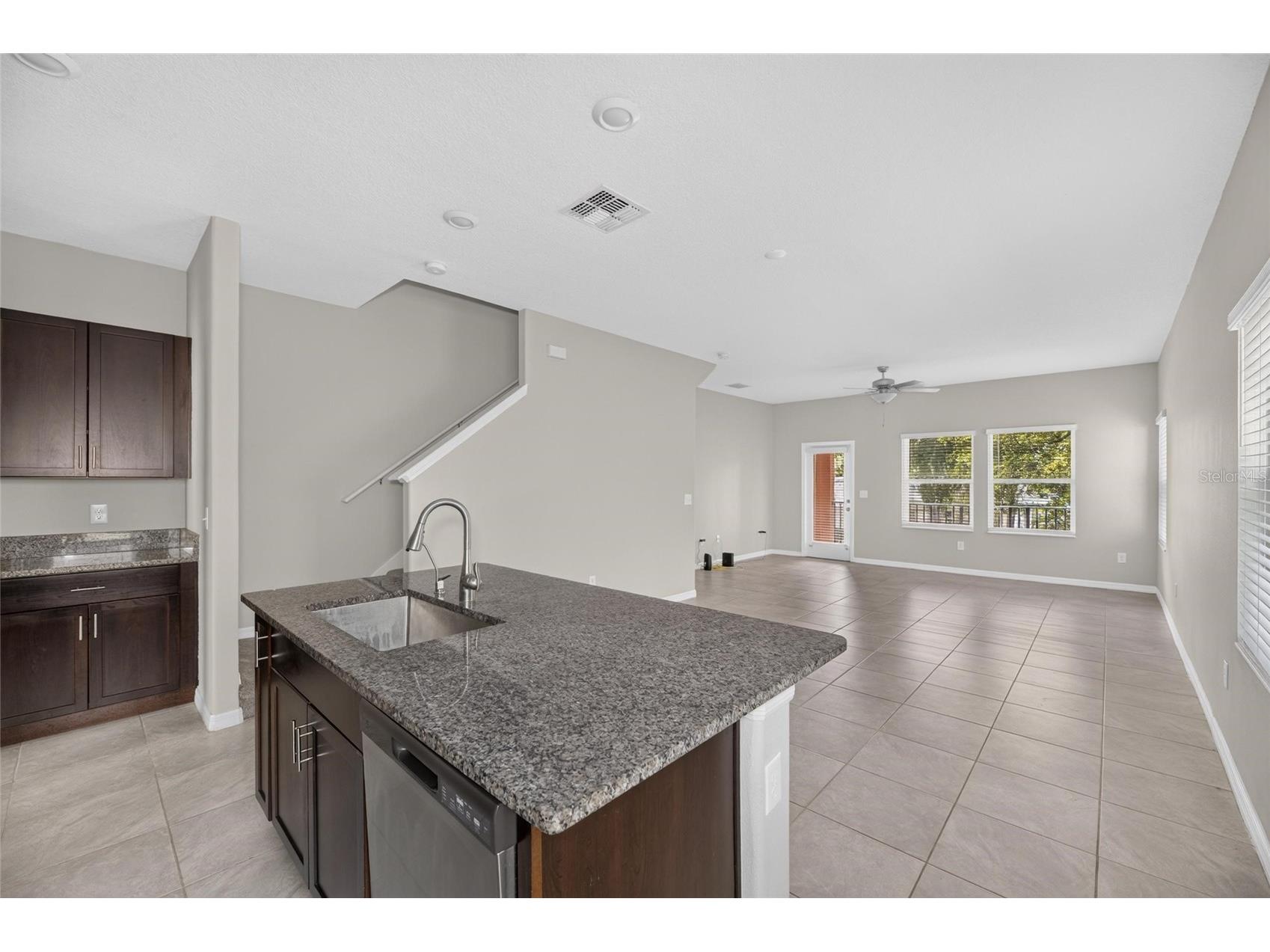 4424 Tuscan Loon Drive Tampa FL 33619 TB8526106 image25