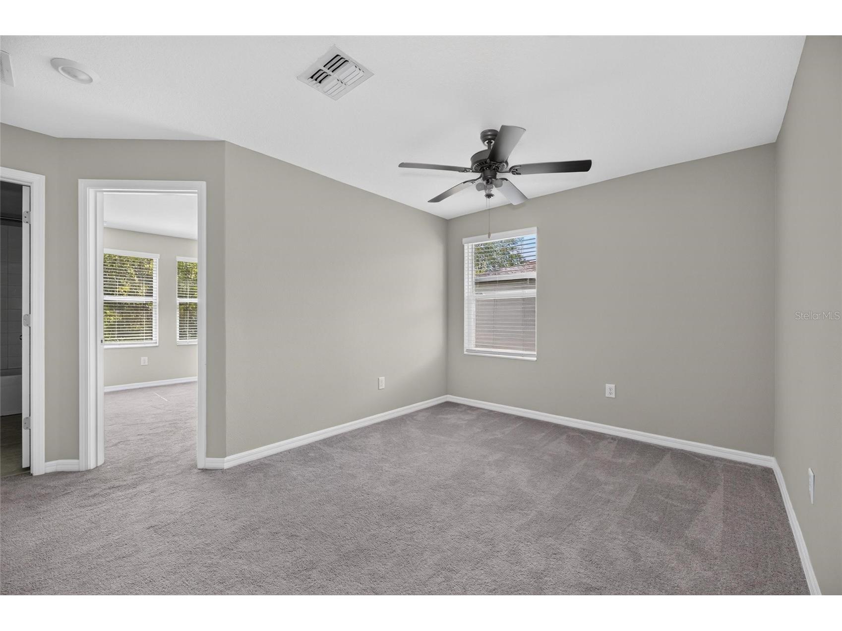 4424 Tuscan Loon Drive Tampa FL 33619 TB8526106 image38
