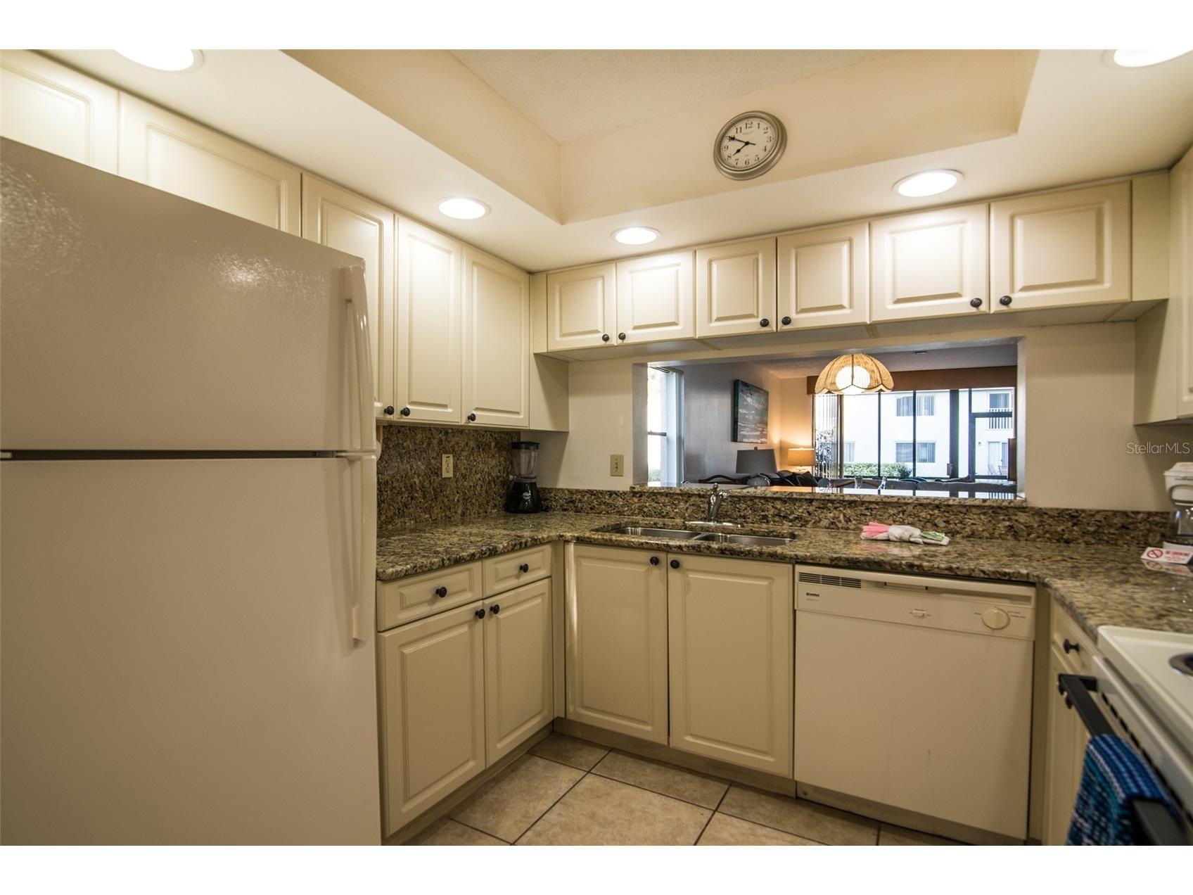 4425 45th Avenue W #101 Bradenton FL 34210 A4694954 image5