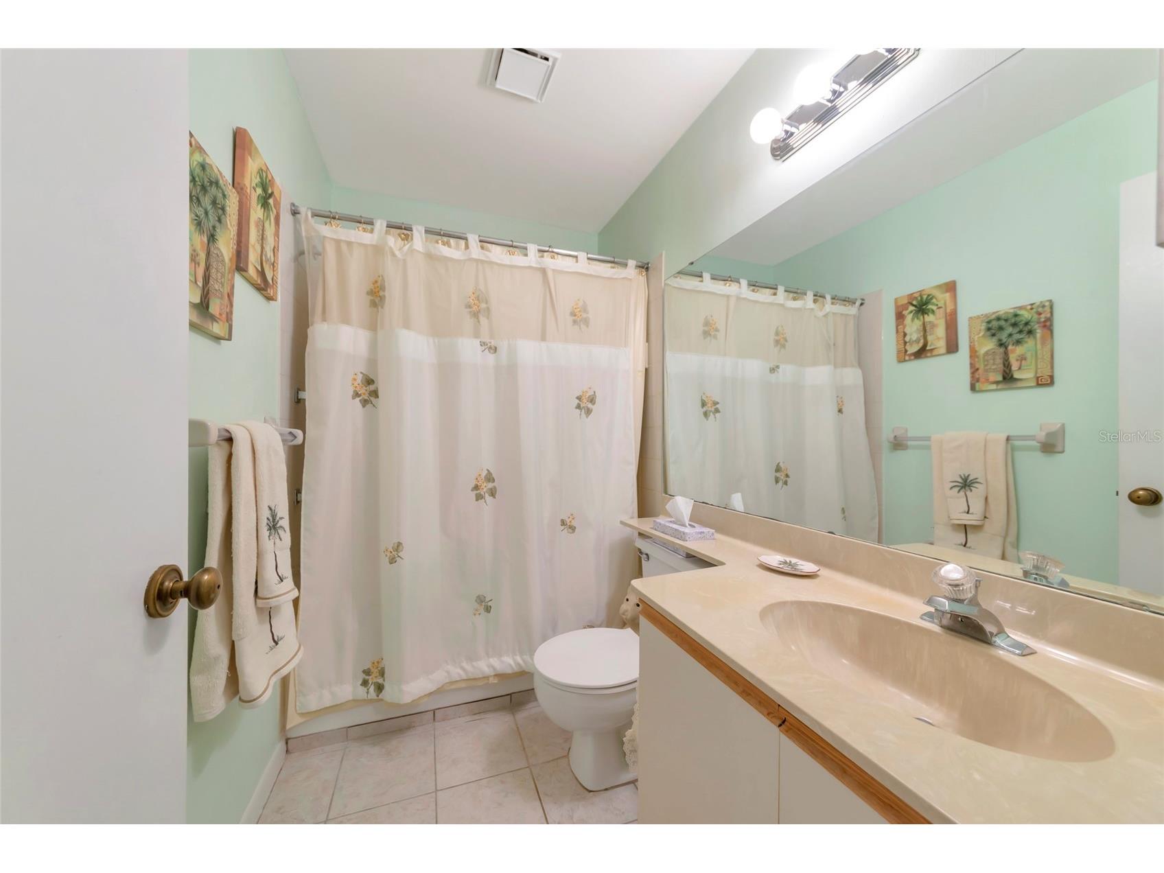 4425 45th Avenue W #202 Bradenton FL 34210 A4689682 image15