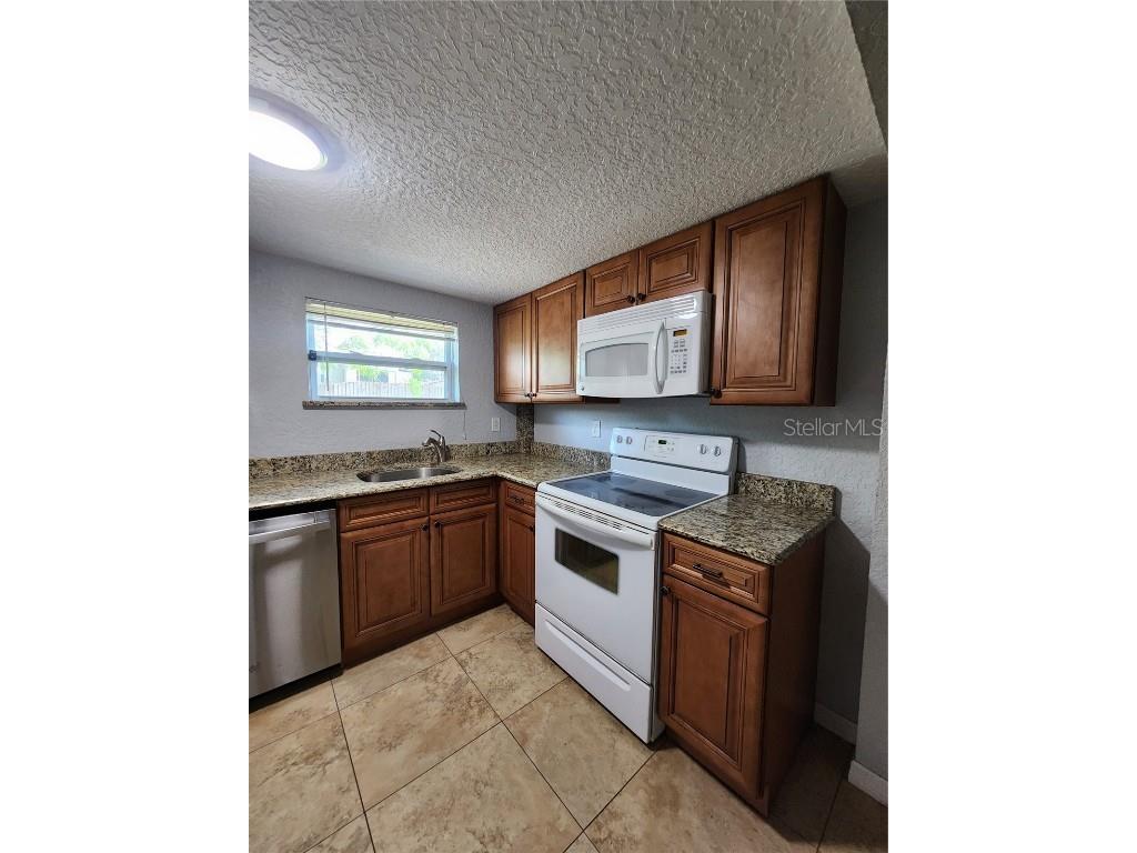 4425 Fairview Avenue Orlando FL 32804 O6359681 image6