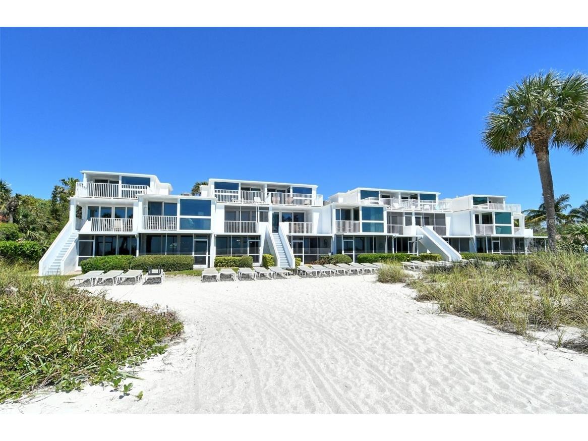 4425 Gulf Of Mexico Drive #101 A Longboat Key FL 34228 - GULF OF MEXICO A4615599 image1