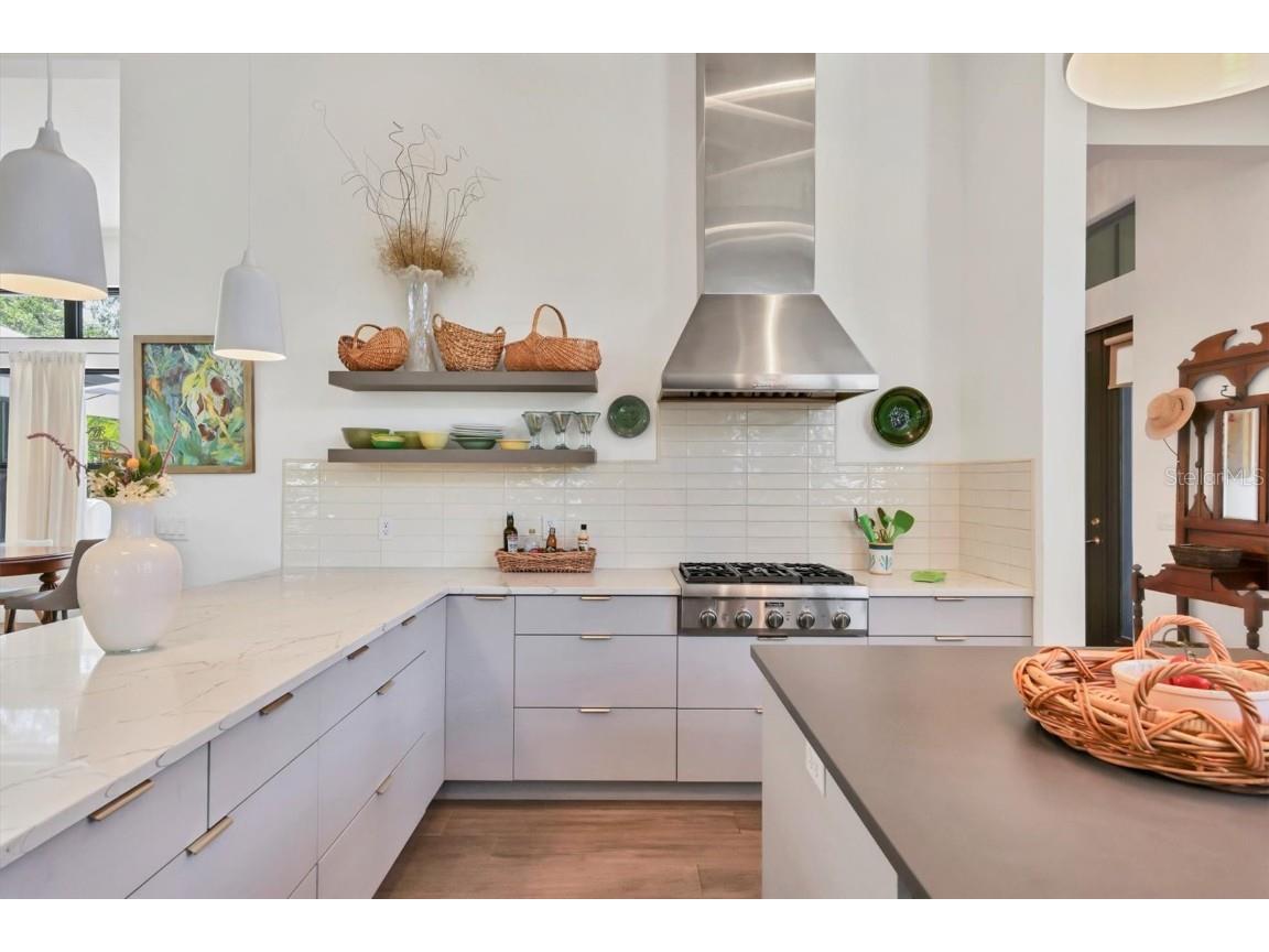 4425 Lords Drive Sarasota FL 34231 A4653524 image12