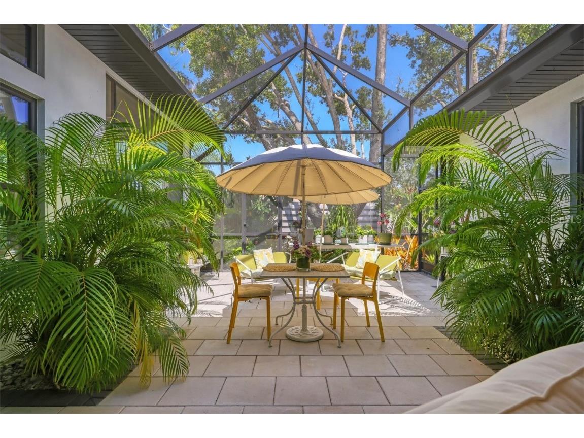 4425 Lords Drive Sarasota FL 34231 A4653524 image36