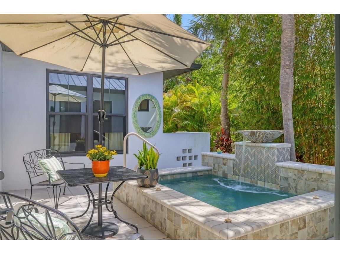 4425 Lords Drive Sarasota FL 34231 A4653524 image40