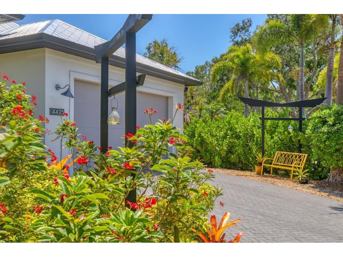 4425 Lords Drive Sarasota FL 34231 A4653524 image44