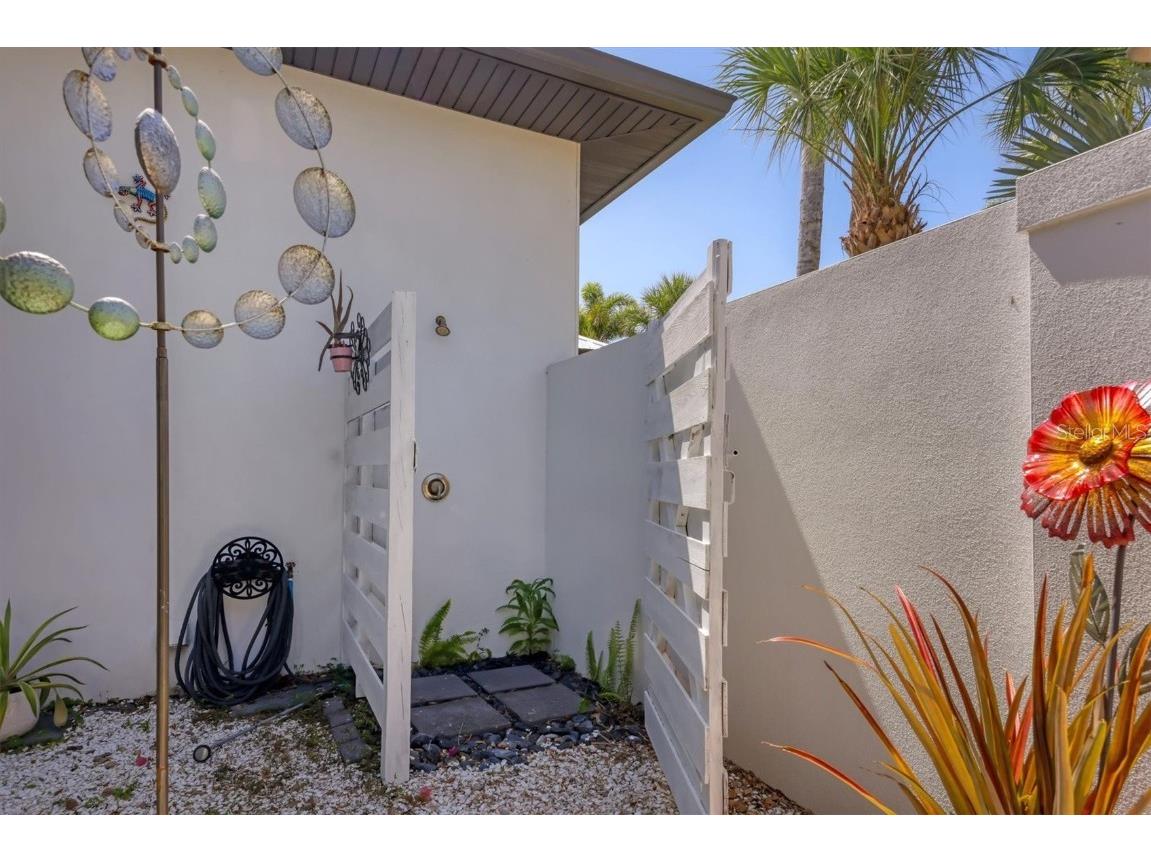 4425 Lords Drive Sarasota FL 34231 A4653524 image45