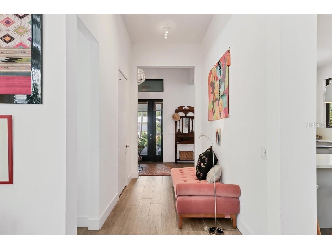 4425 Lords Drive Sarasota FL 34231 A4653524 image8