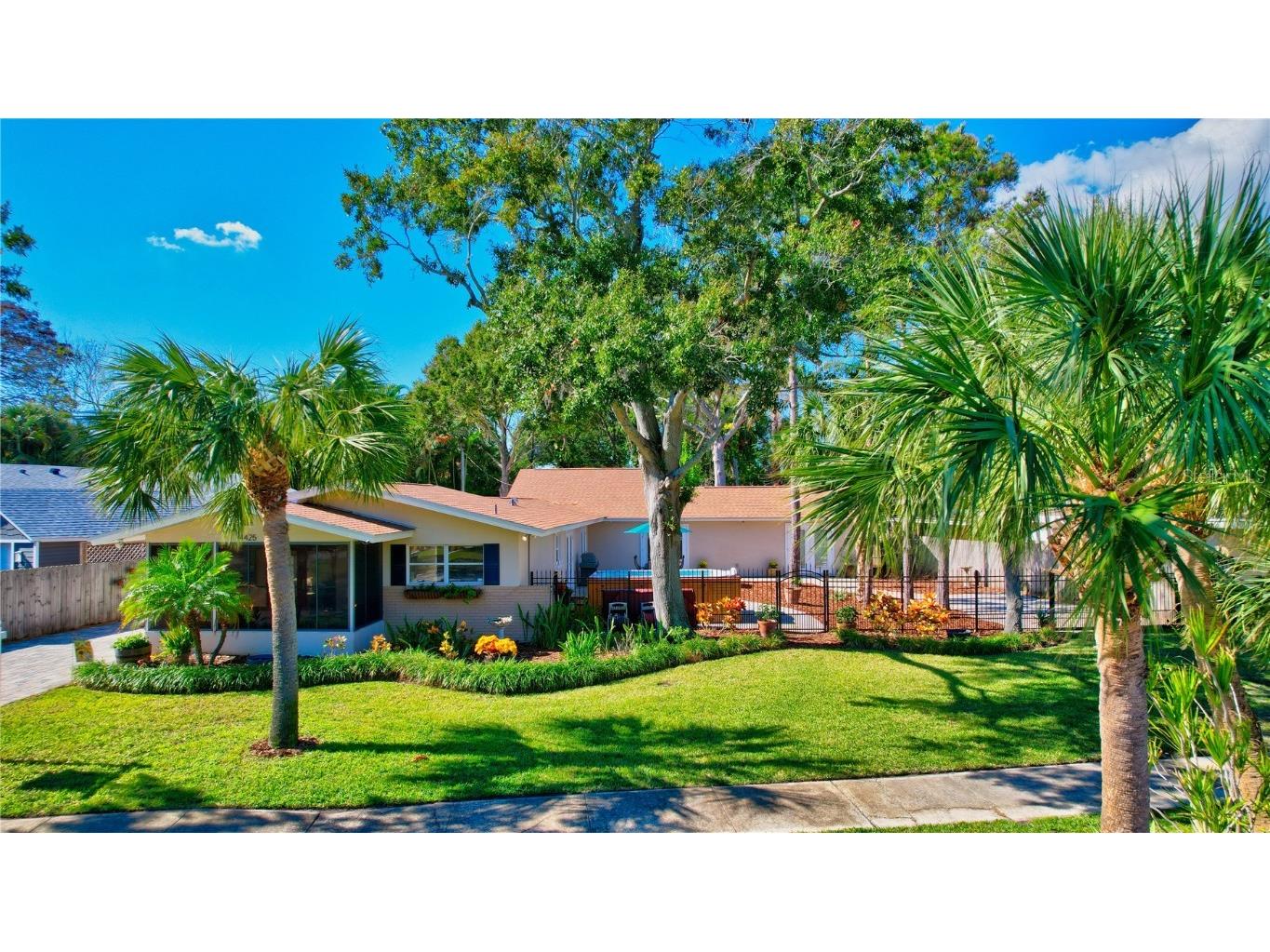 4425 Sunrise Drive S Saint Petersburg FL 33705 U8221176 image1