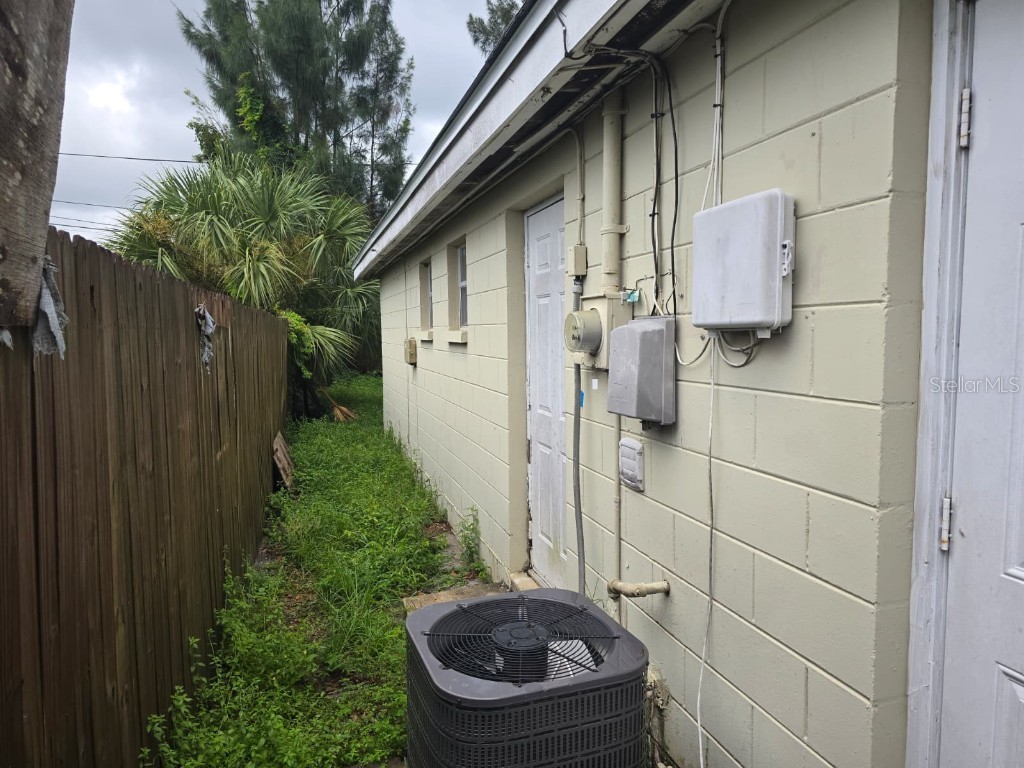 4426 13th Avenue S Saint Petersburg FL 33711 TB8403832 image20