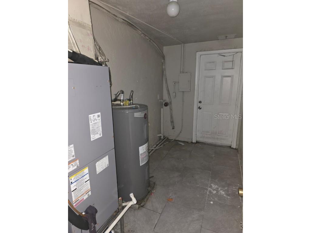 4426 13th Avenue S Saint Petersburg FL 33711 TB8403832 image6