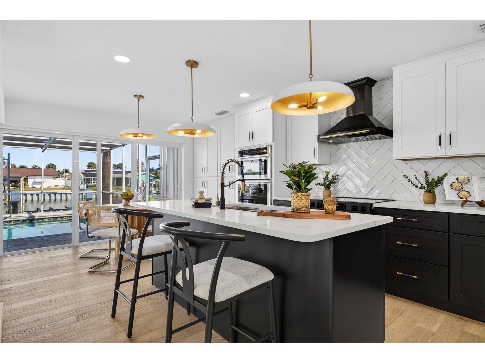 4426 43rd Street S Saint Petersburg FL 33711 - CANAL TO BOCA CIEGA BAY TB8475980 image16