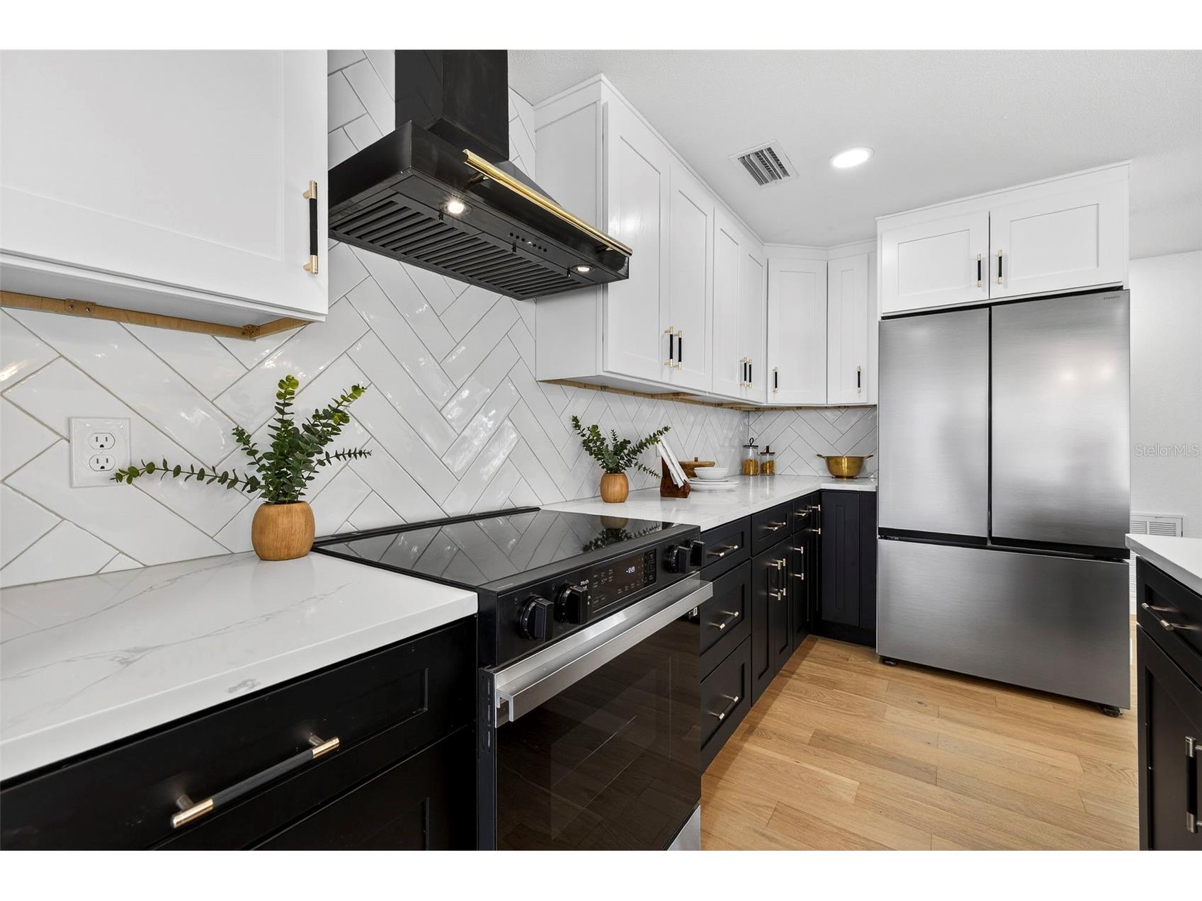 4426 43rd Street S Saint Petersburg FL 33711 - CANAL TO BOCA CIEGA BAY TB8475980 image19