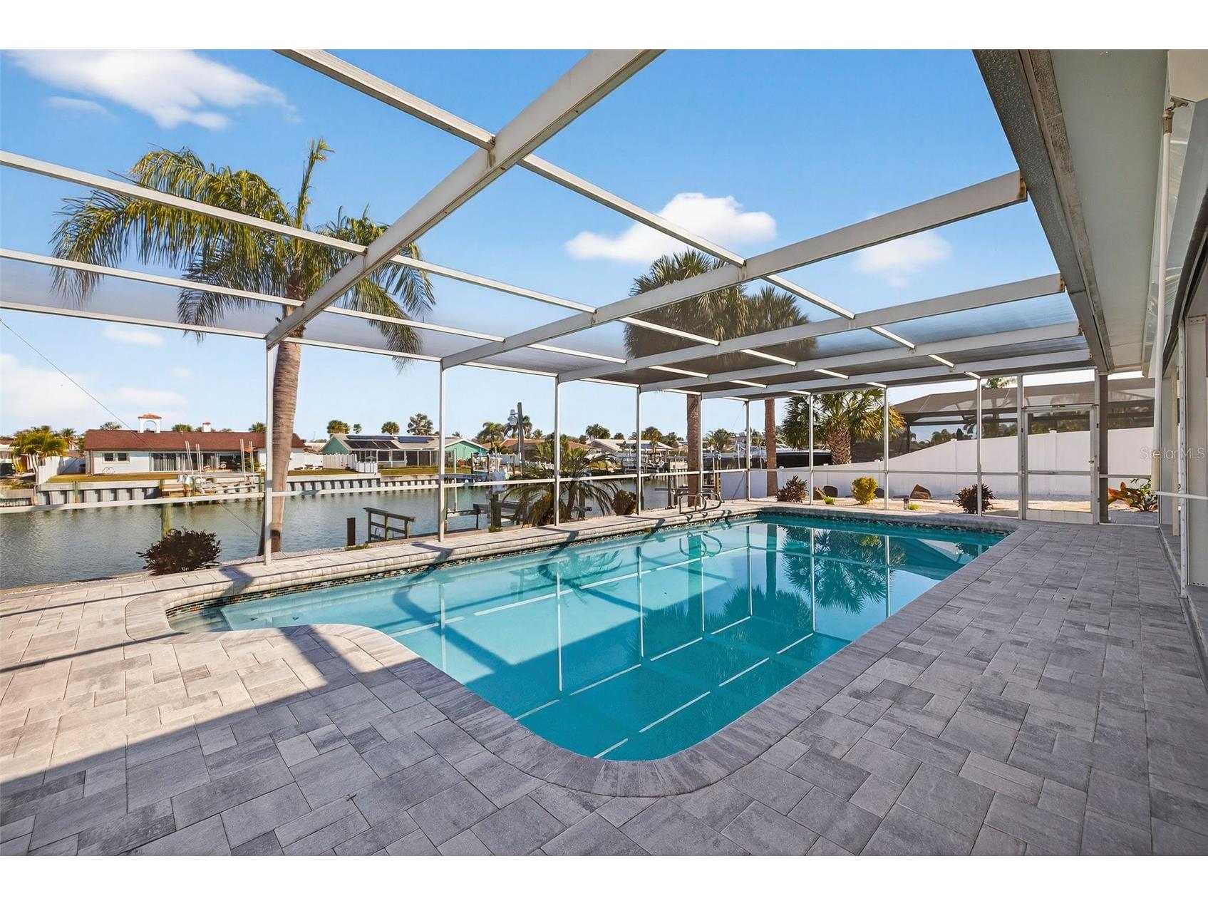 4426 43rd Street S Saint Petersburg FL 33711 - CANAL TO BOCA CIEGA BAY TB8475980 image2
