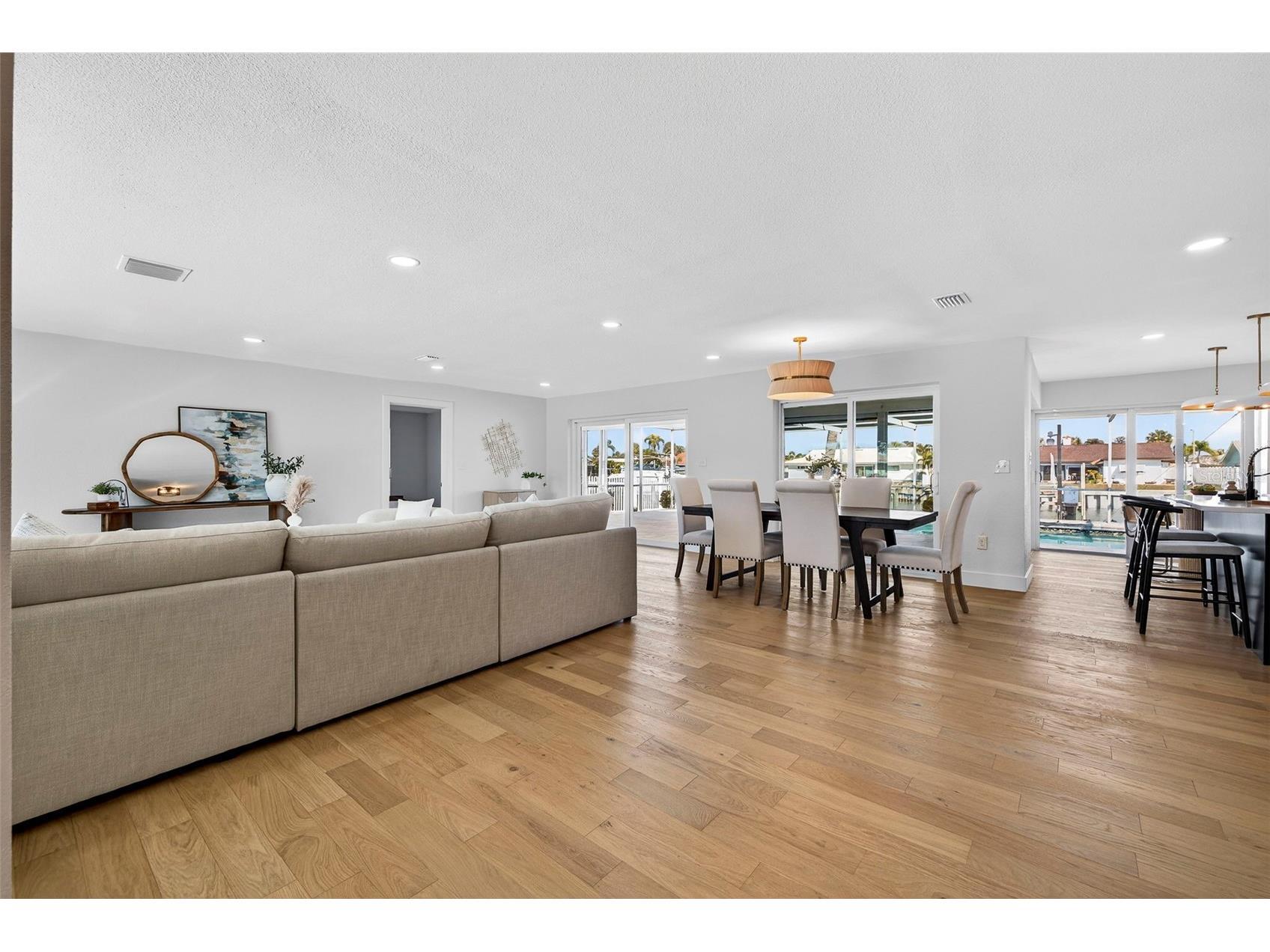 4426 43rd Street S Saint Petersburg FL 33711 - CANAL TO BOCA CIEGA BAY TB8475980 image8