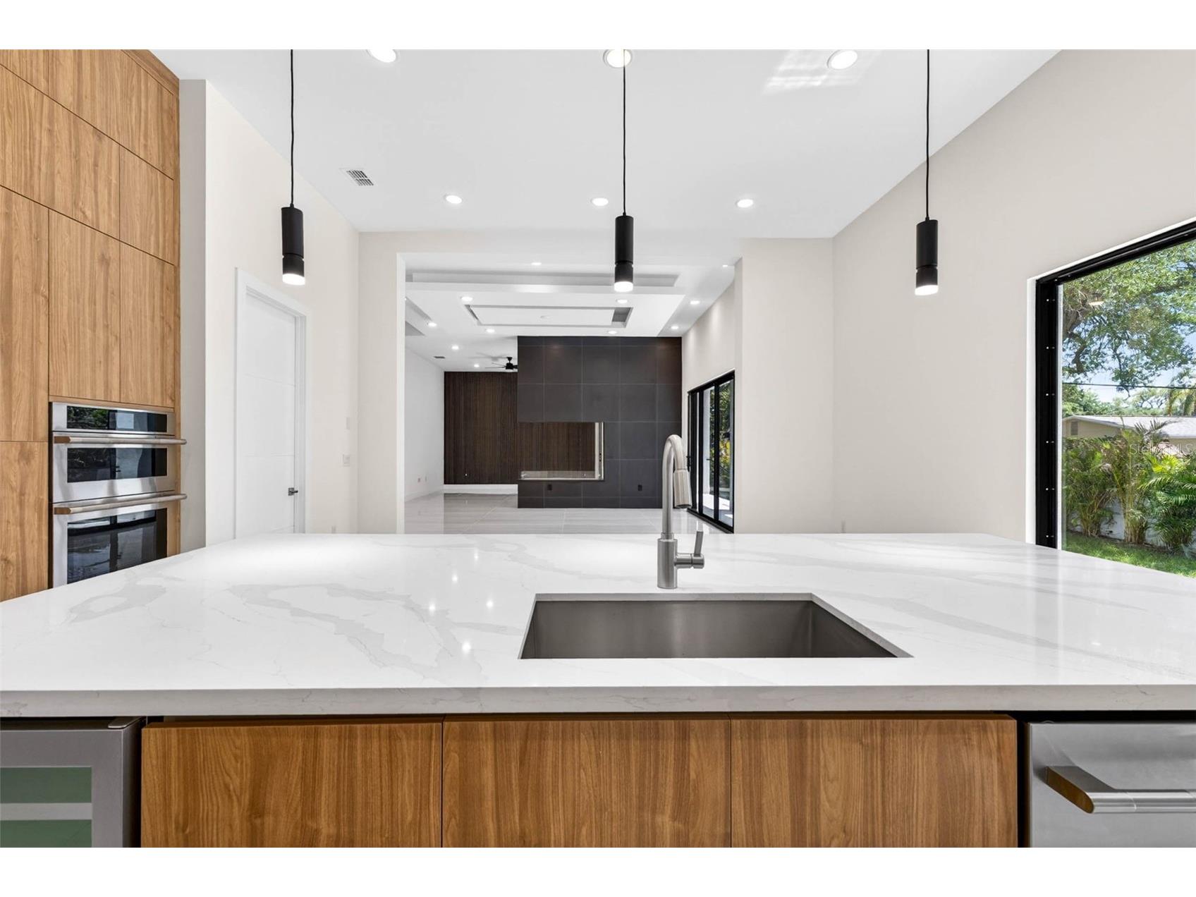 4426 W Euclid Avenue Tampa FL 33629 TB8497058 image17