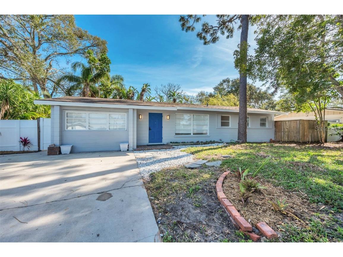 4427 Deer Ridge Place Sarasota FL 34233 T3424422 image1