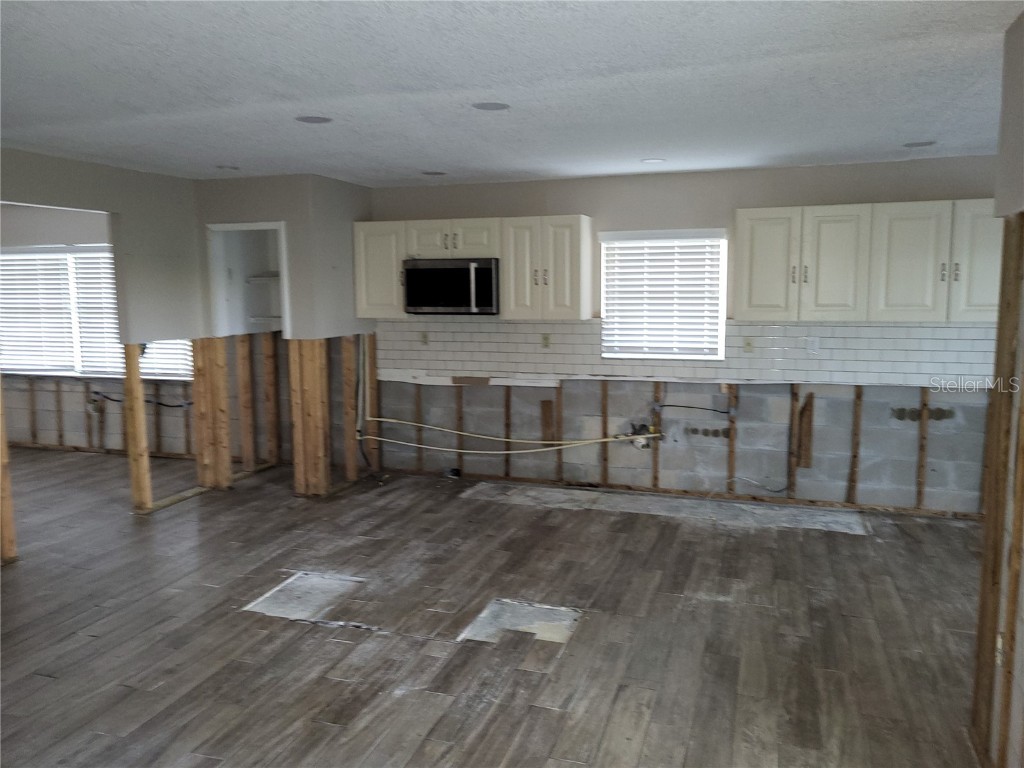 4427 Dewey Drive New Port Richey FL 34652 W7880615 image10